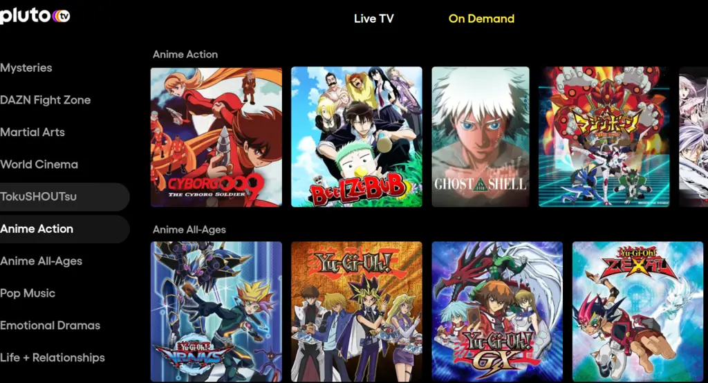 Nikmati pengalaman menonton anime online yang nyaman Seseorang sedang menonton anime di laptopnya