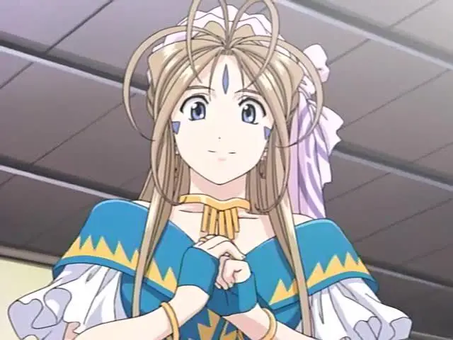 Menonton Anime dengan Bahagia Penggemar anime sedang menonton anime dengan gembira