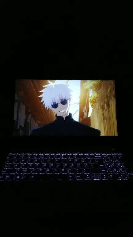 Nonton Anime di Laptop Seseorang menonton anime di laptop