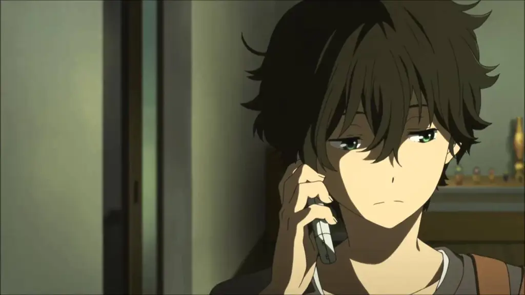 Menikmati Anime di Smartphone Seseorang menonton anime di smartphone
